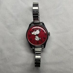 1958 vintage timex snoopy wind up mechanical metal stretchy band watch